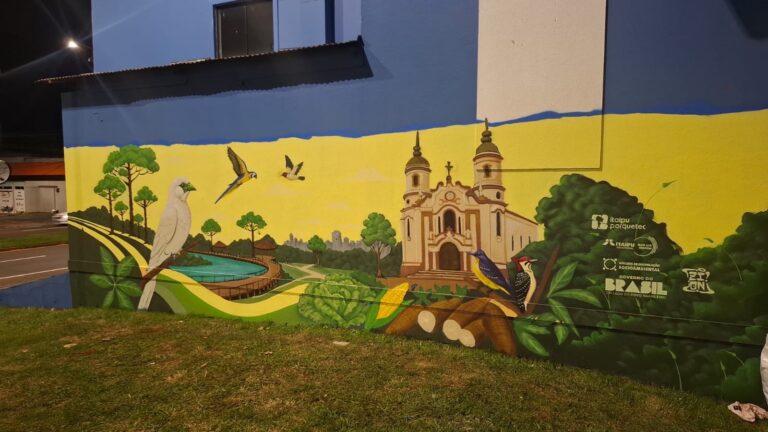 Panel de grafite em Arapongas oferecido pela Itaipu